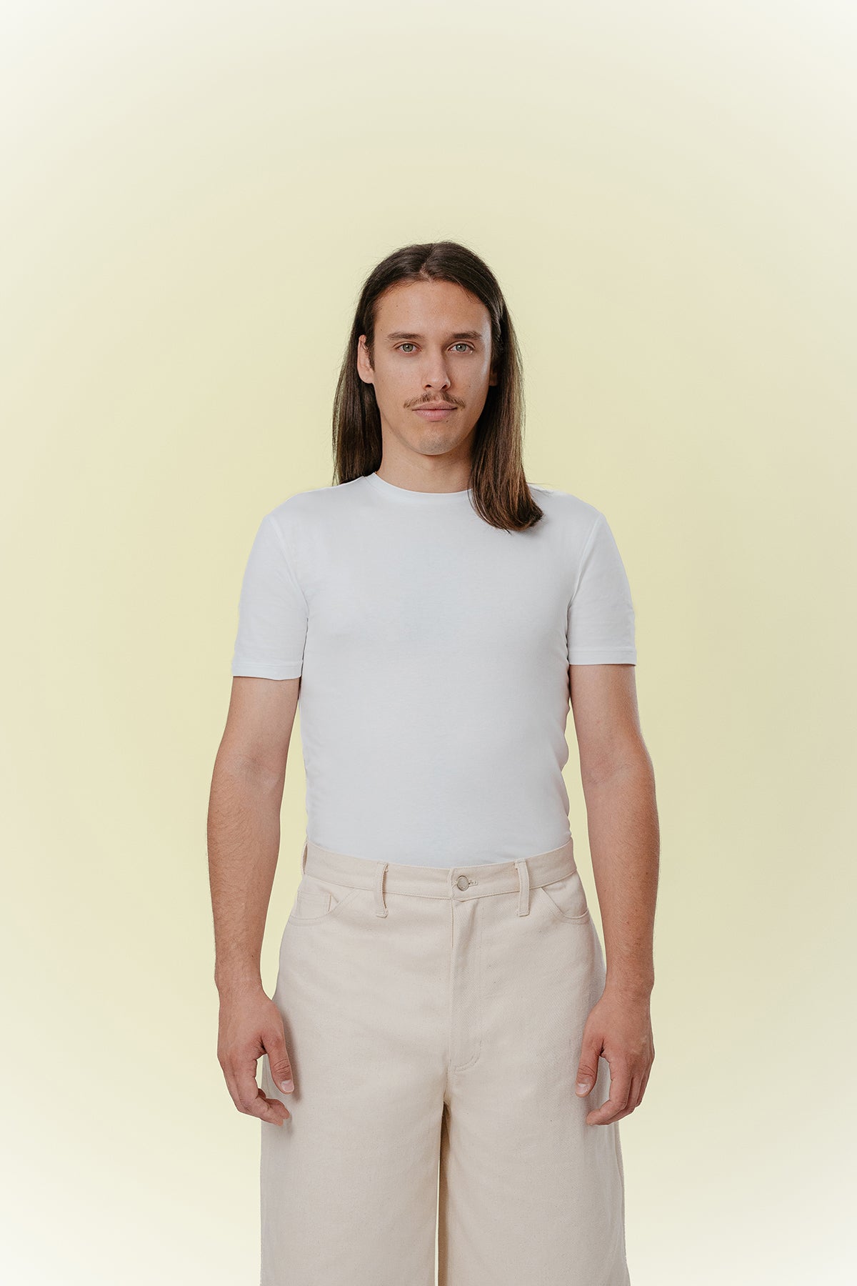 OVERSIZE BASIC BEIGE SHORTS